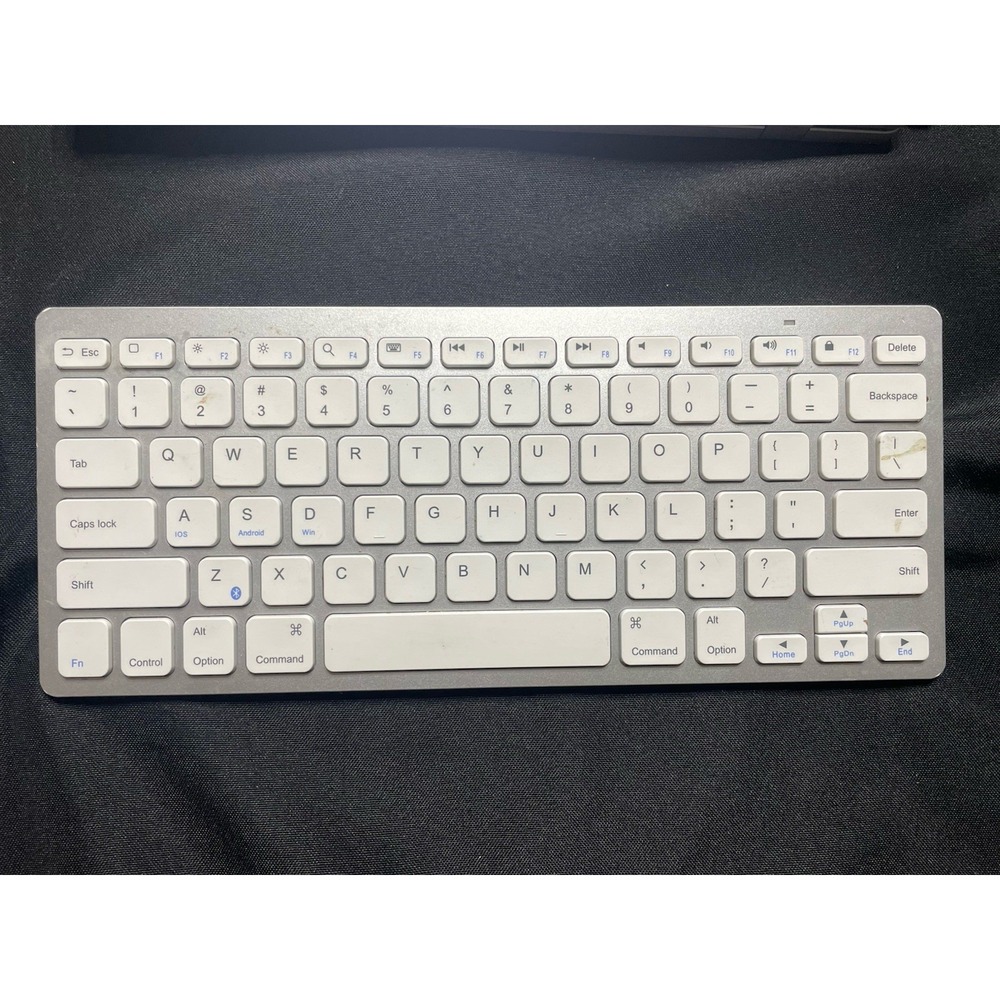 Anker Ultra-Compact Bluetooth Keyboard A7726 iOS Android Windows Silver